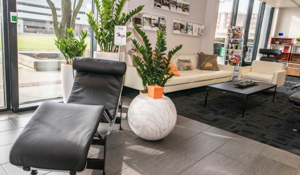 office chair showroom